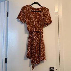 Madewell Wrap-Front Romper in Daisy Field